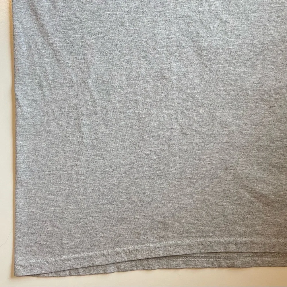 Jurassic World Tee - T-Rex & Heavy - Size XL - Picture 6 of 10